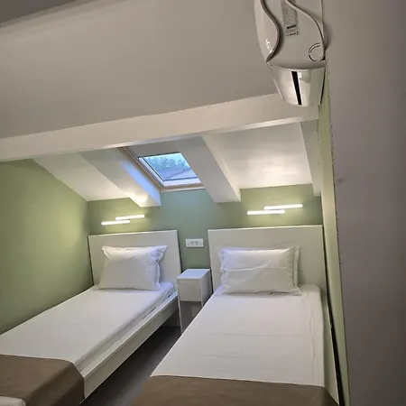 George Guest house
